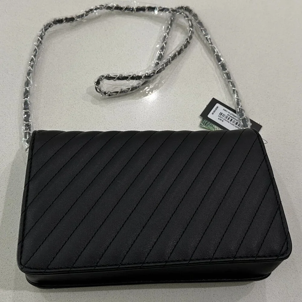BADGLEY MISCHKA Crossbody or Clutch Bag